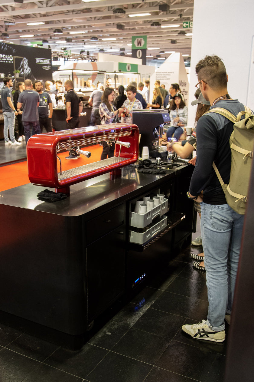 Aremde MODUS One with NEXUS One at a trade show